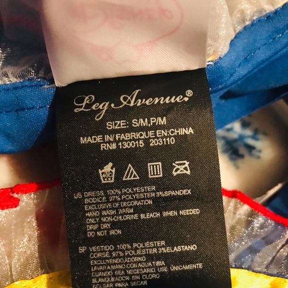 Sexy Snow White - Picture 9 of 16